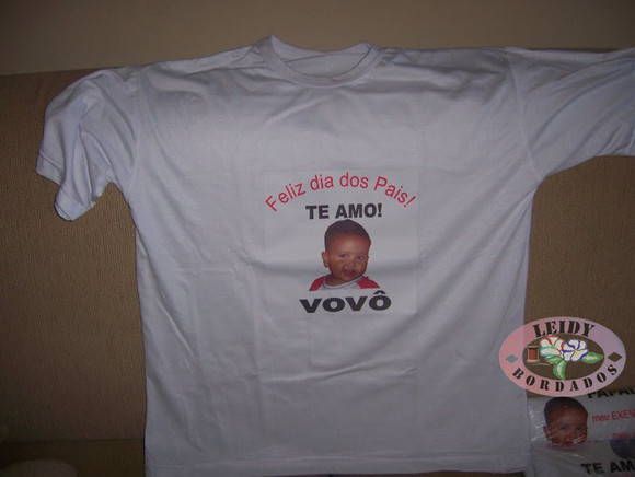 CAMISETA COM FOTOS